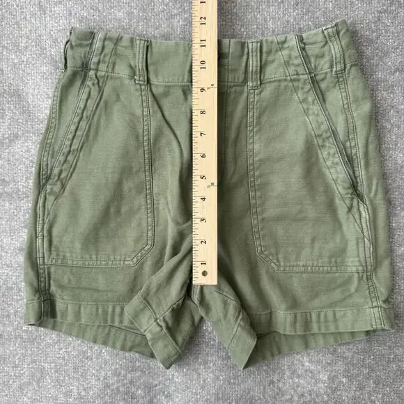 Faherty Shorts Womens 26 Olive Green Arlie Day Utility Patch Pockets Cinch Back - Picture 5 of 8
